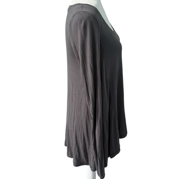 Free People Ribbed Long Sleeve Scoop Neck A Line Swing Tee Size Small - Picture 3 of 11